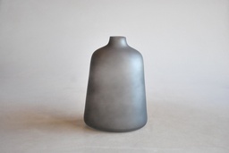 [230034851] Florero vidrio empavonado gris 24cm